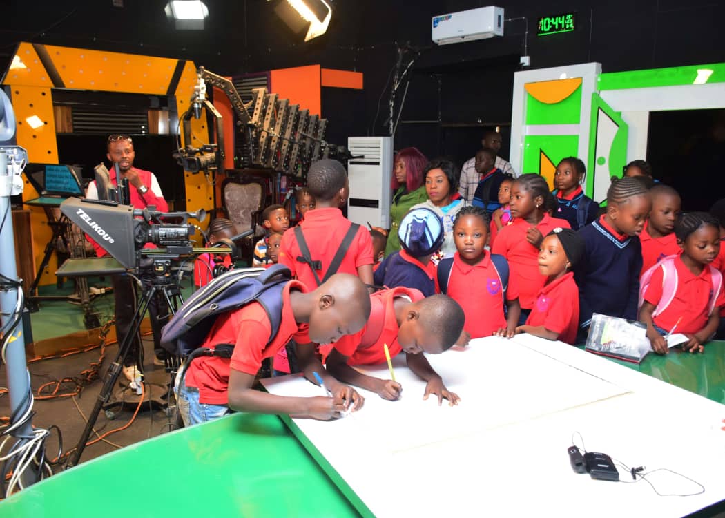 Teaching Children Through Live Interaction